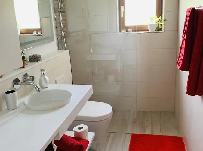 Natal Gian אישגל